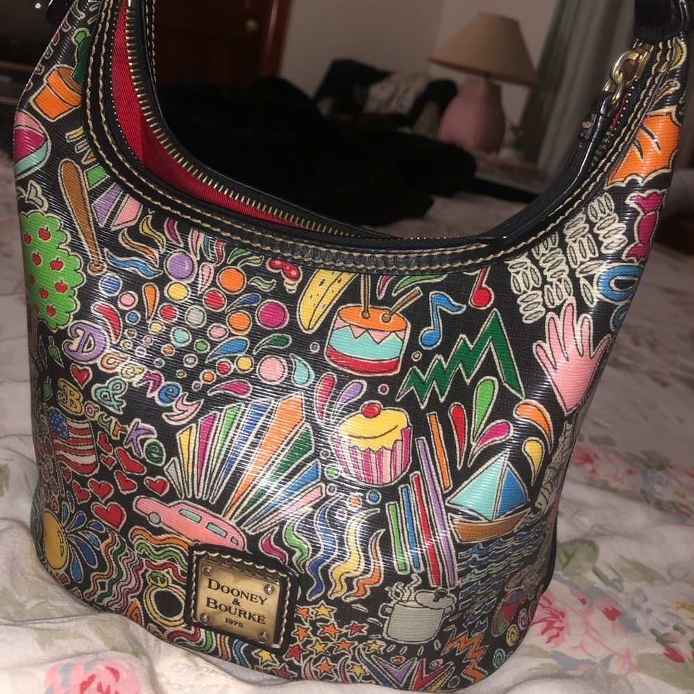 Dooney & Bourke “I love shopping” bucket bag Cartoon / Art / Kawaii / anime